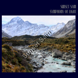 Curved creek from Mount Aoraki, front - Apron Design