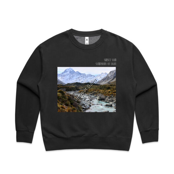 Curved creek from Mount Aoraki, front - AS Colour Women's Faded Relax Crew Thumbnail