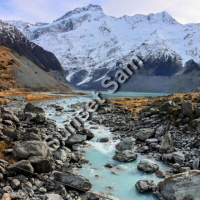 Glacier stream Thumbnail